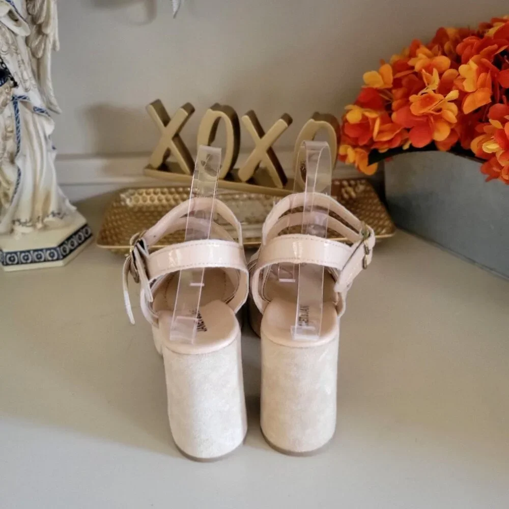 Janet‎ & Janet Nude Platform Chunky Heels Strappy Design EU 36